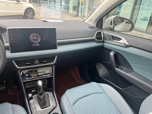 Volkswagen Tharu — Фото автомобиля 14
