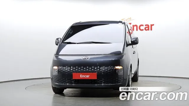 Hyundai Staria — Фото автомобиля 3