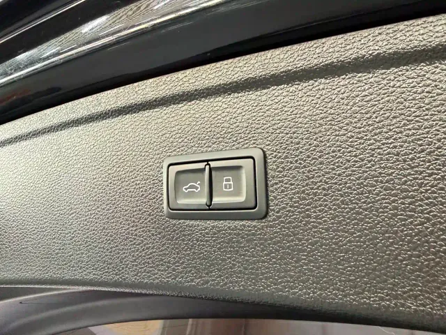 Audi Q5L — Фото автомобиля 13