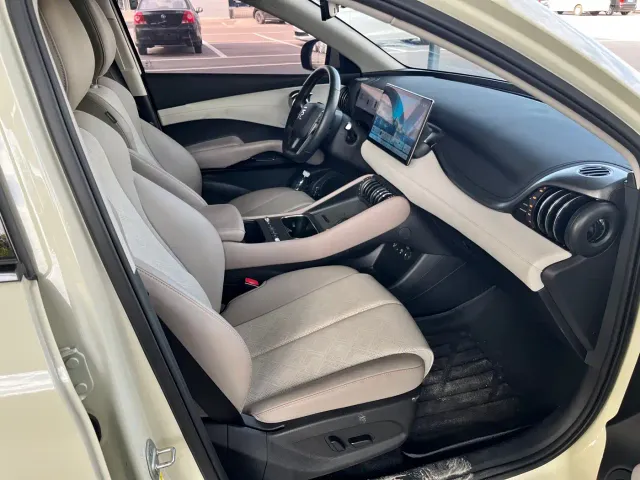 BYD Yuan PLUS — Фото автомобиля 8