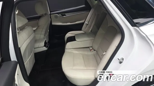 Hyundai Grandeur Новый Grandeur IG — Фото автомобиля 11