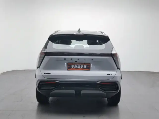 Geely Boyue L — Фото автомобиля 4
