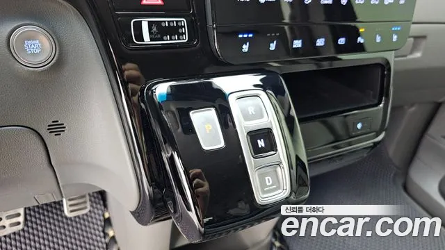 Hyundai Staria Staria L3.5 Lounge 9 мест — Фото автомобиля 9