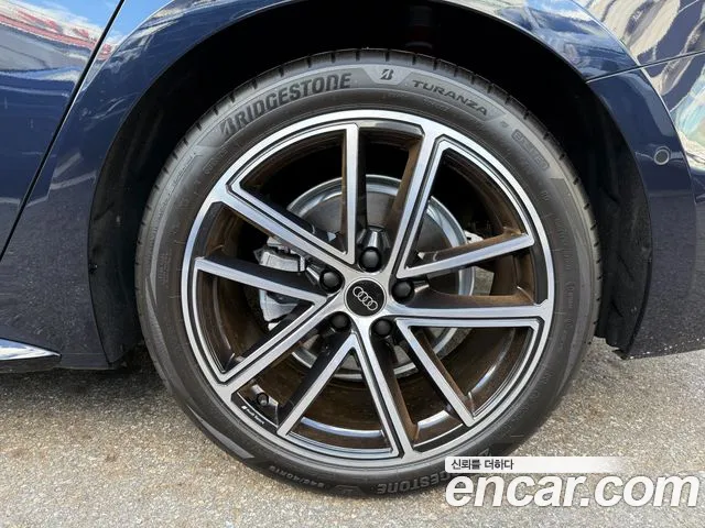 Audi A5 B10 — Фото автомобиля 5