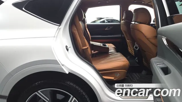 Genesis GV80 — Фото автомобиля 17