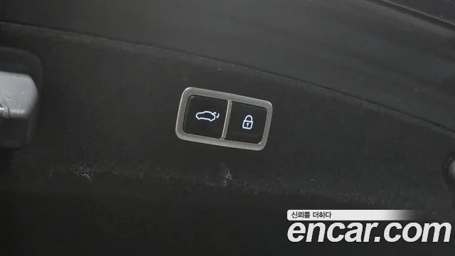 Genesis G80 Бензин 2.5 турбо AWD — Фото автомобиля 18