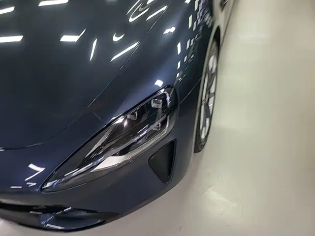 Xiaomi SU7 — Фото автомобиля 23