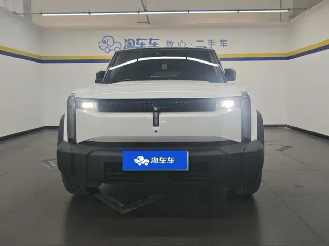 iCAR 03 — Фото автомобиля 2