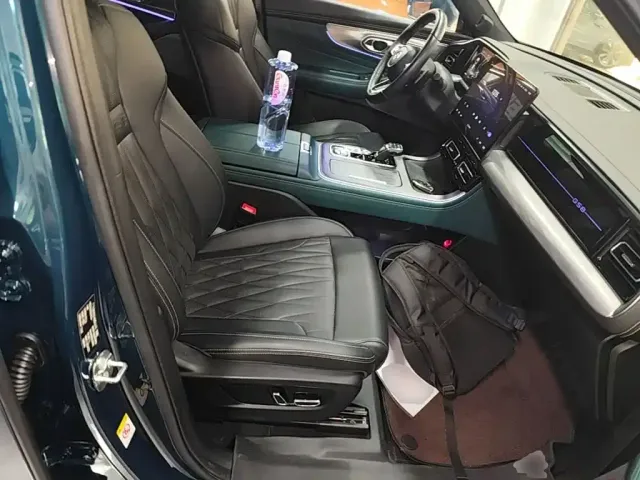 GAC Trumpchi GS8 — Фото автомобиля 24