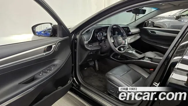 Hyundai Grandeur — Фото автомобиля 10