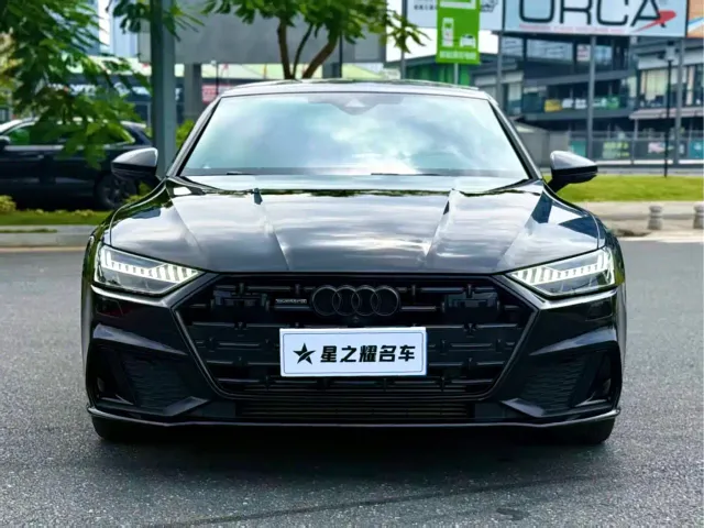 Audi A7L — Фото автомобиля 2
