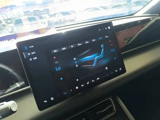 BYD Qin L — Фото автомобиля 12
