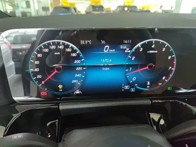 Mercedes-Benz GLA-Class — Фото автомобиля 11
