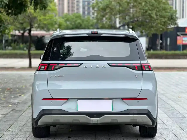 GAC Aion Y — Фото автомобиля 8