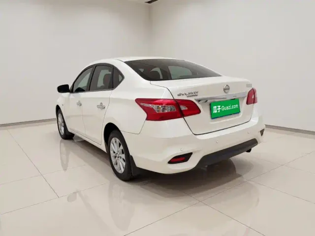 Nissan Sylphy — Фото автомобиля 4