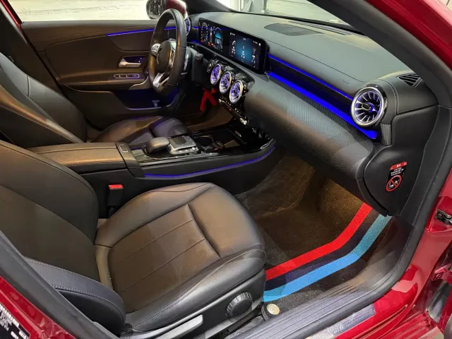 Mercedes-Benz A-Class — Фото автомобиля 11