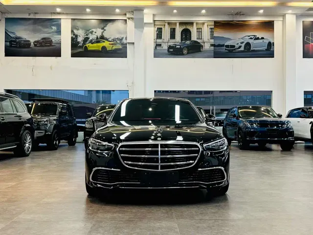 Mercedes-Benz S-Class — Фото автомобиля 2