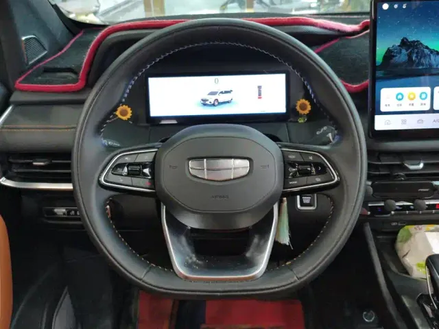 Geely Haoyue L — Фото автомобиля 15