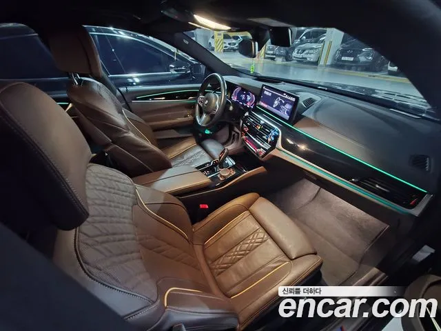 BMW Gran Turismo — Фото автомобиля 3