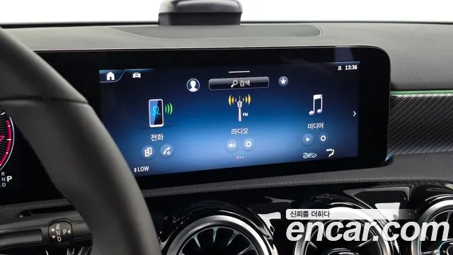 Mercedes-Benz A-Class W177 — Фото автомобиля 14