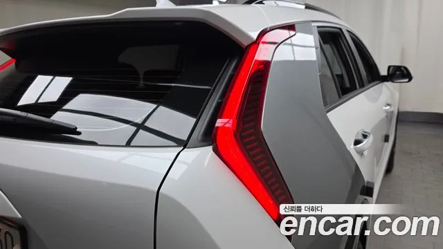 Kia Niro The All New Niro Signature — Фото автомобиля 23