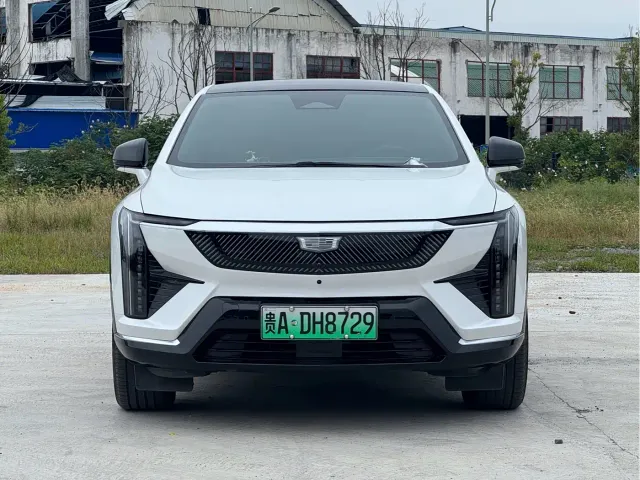 Cadillac Optiq — Фото автомобиля 2