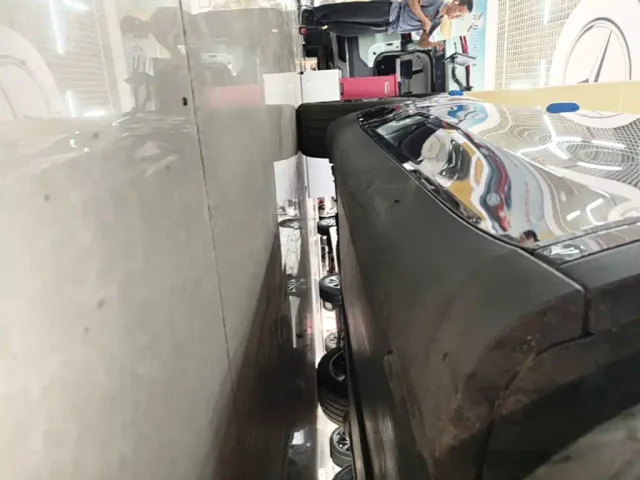 Tesla Model Y — Фото автомобиля 20