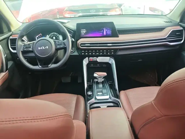 Kia Sportage — Фото автомобиля 5