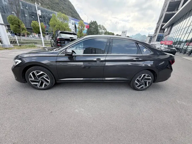 Volkswagen Sagitar — Фото автомобиля 3