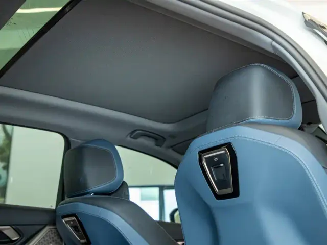 BMW 5 Series — Фото автомобиля 18