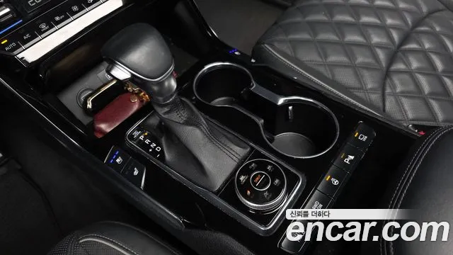 Kia Mohave The Master — Фото автомобиля 12