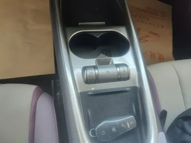 BYD Dolphin — Фото автомобиля 13