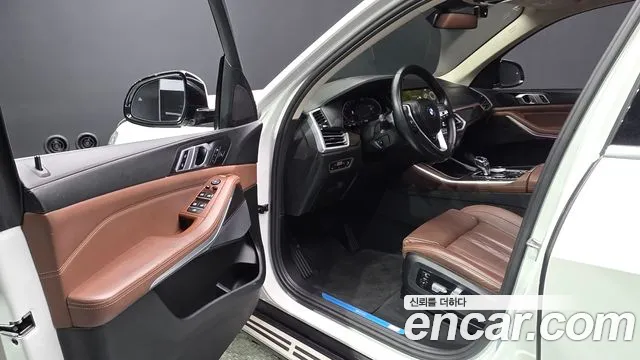 BMW X5 — Фото автомобиля 10