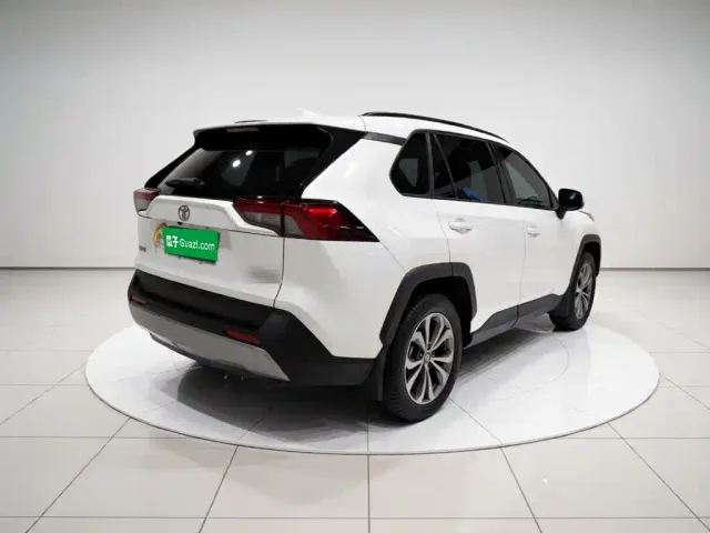 Toyota RAV4 Rongfang 2023 2.0L CVT FWD Style Plus Edition — Фото автомобиля 4
