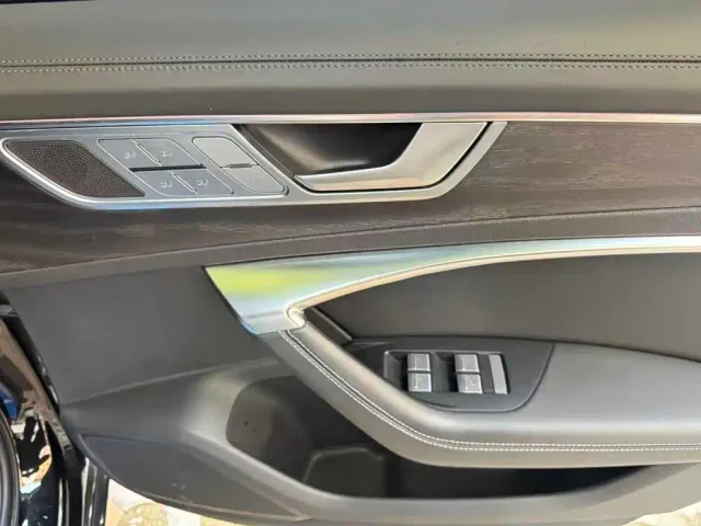 Audi Audi A6L 2024 45 TFSI quattro Exclusive Elegance — Фото автомобиля 3