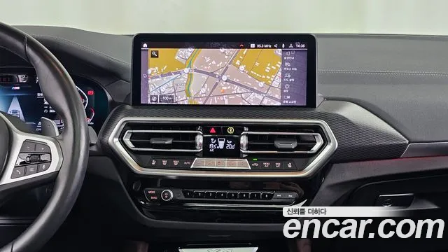 BMW X4 xDrive20i M Sport — Фото автомобиля 12