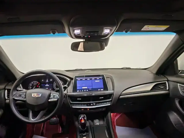 Cadillac CT5 — Фото автомобиля 11
