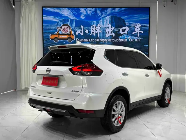 Nissan X-Trail — Фото автомобиля 4