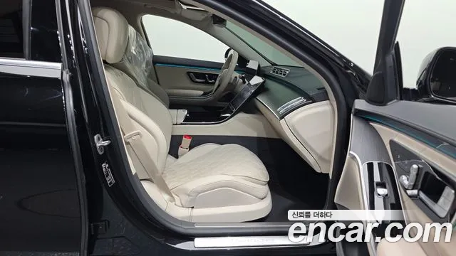 Mercedes-Benz S-Class — Фото автомобиля 11