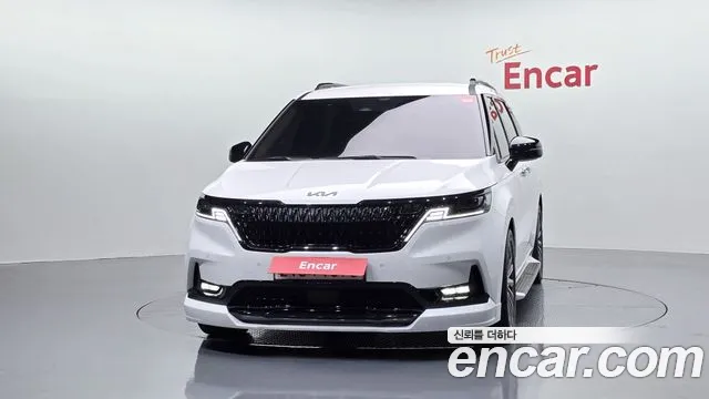 Kia Canival Carnival 4 поколение Бензин 9 мест Prestige — Фото автомобиля 2