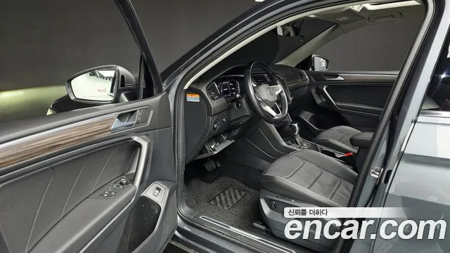 Volkswagen Tiguan — Фото автомобиля 10