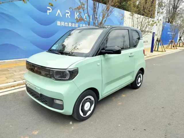 Фотография автомобиля — Wuling Hongguang Mini EV