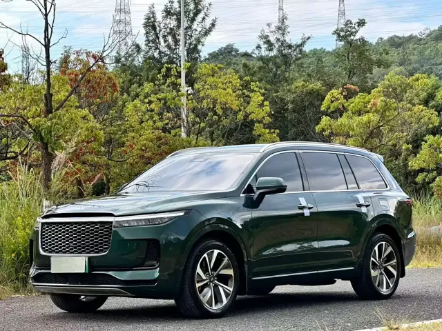 Фотография автомобиля — Li Auto ONE