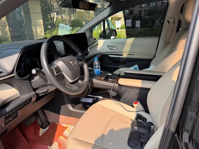 Toyota Granvia — Фото автомобиля 9