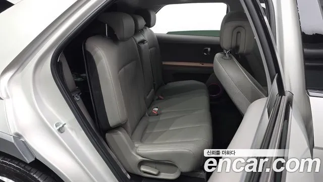 Hyundai Ioniq 5 — Фото автомобиля 11
