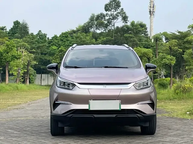 BYD Yuan Pro — Фото автомобиля 2