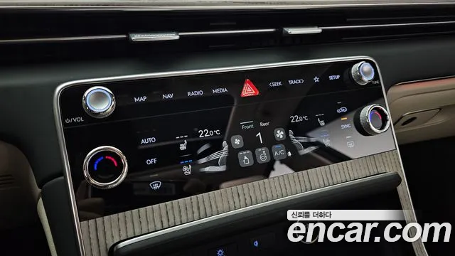 Genesis GV80 — Фото автомобиля 29