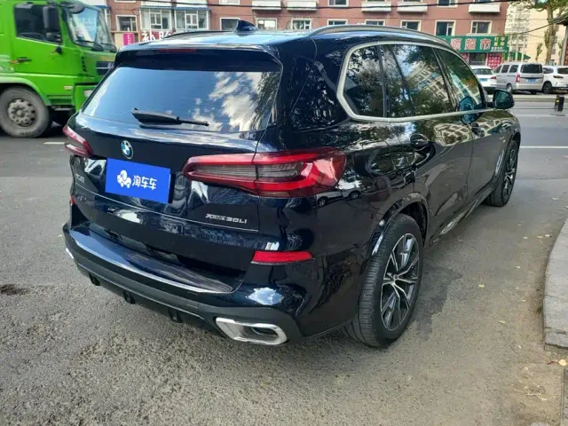 BMW X5 — Фото автомобиля 2