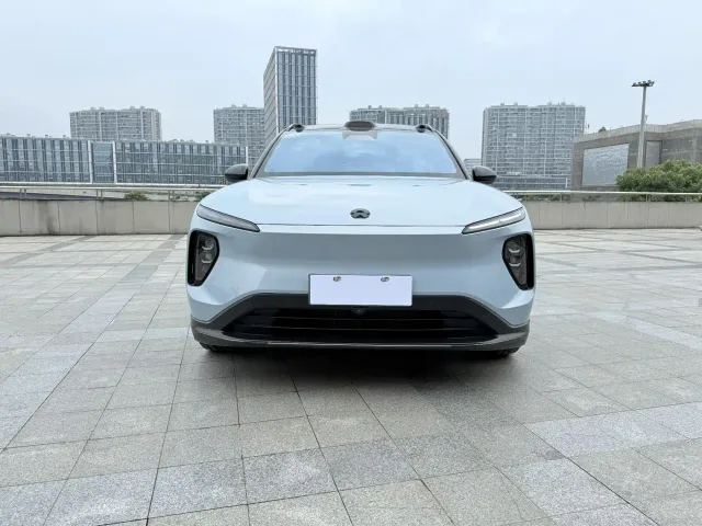Nio ES6 — Фото автомобиля 2