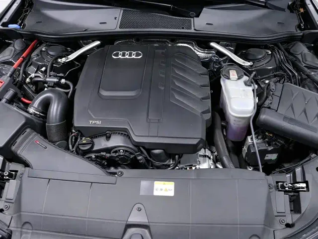 Audi A6L — Фото автомобиля 22